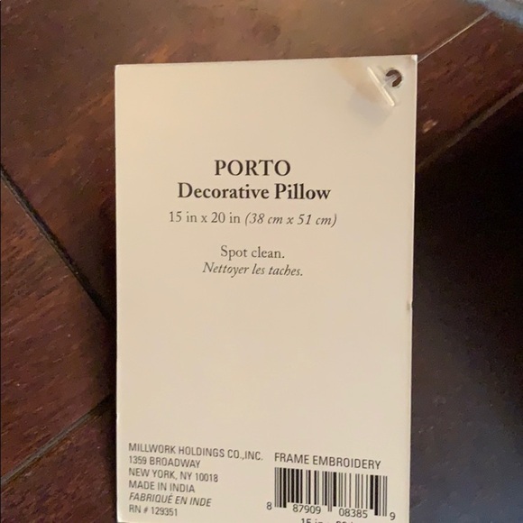 NWT Decorative Down Filled Pillow White & Beige - Picture 3 of 3